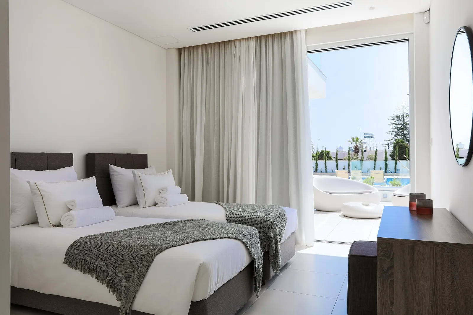 Residential building in Famagusta № 206322 4