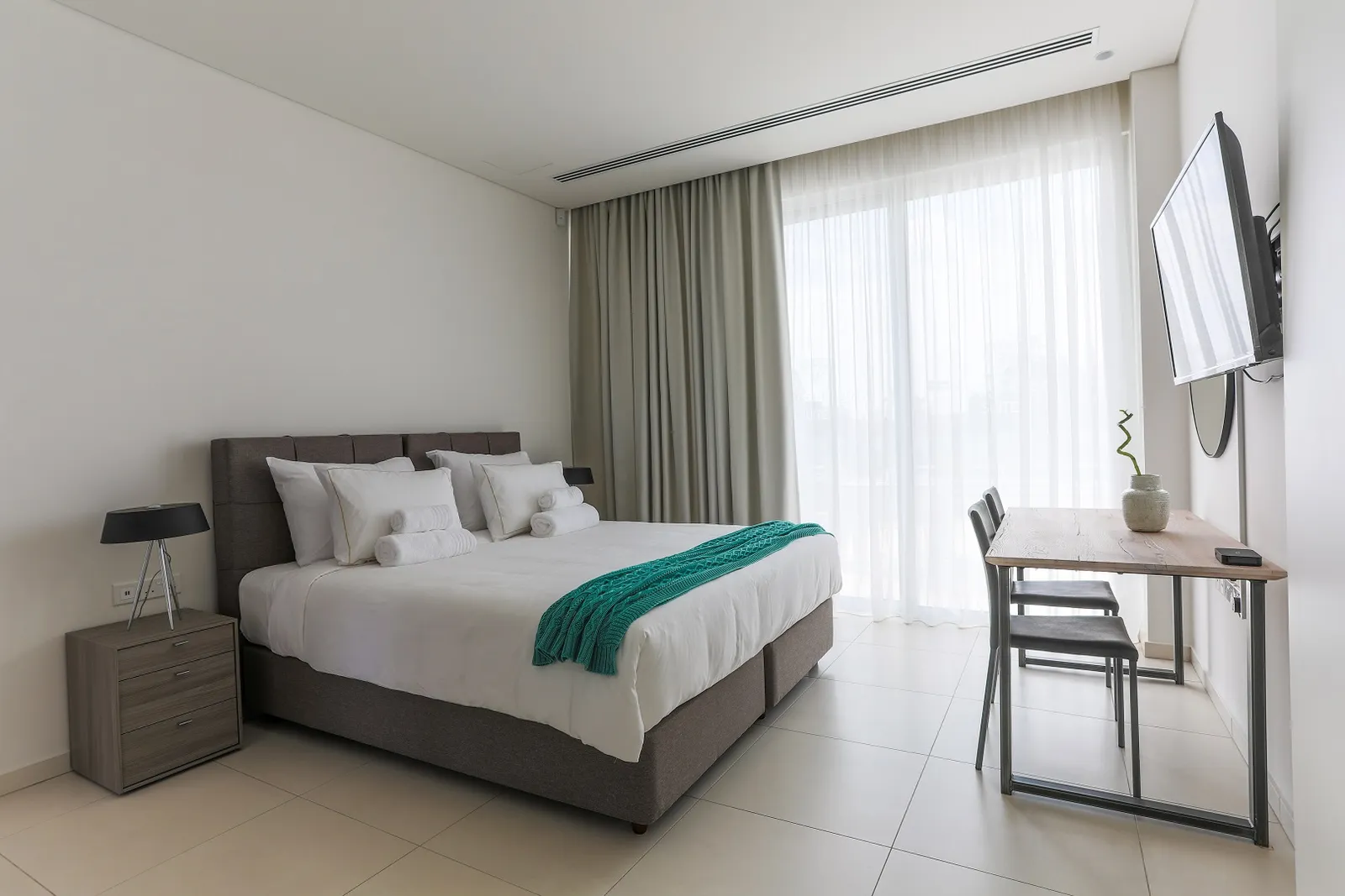 Residential building in Famagusta № 206322 5
