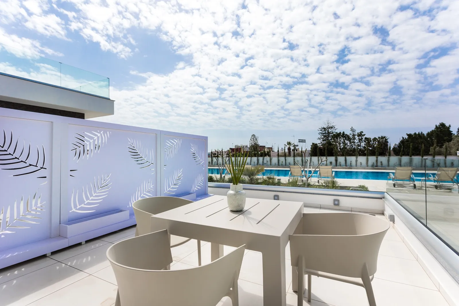 Residential building in Famagusta № 206322 7