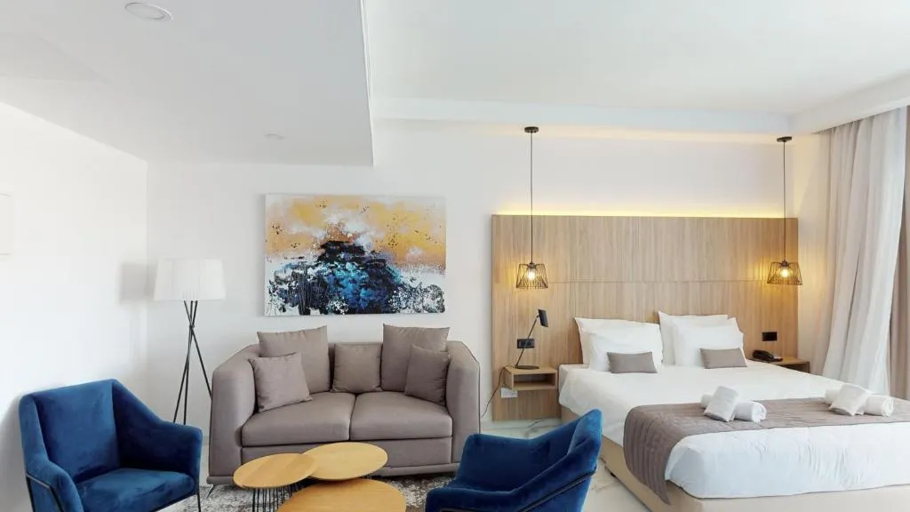 New hotel in Famagusta № 206832 3