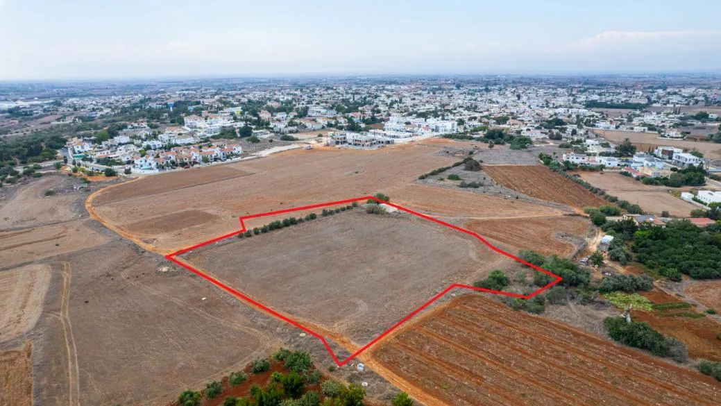 Land in Famagusta № 207646 3