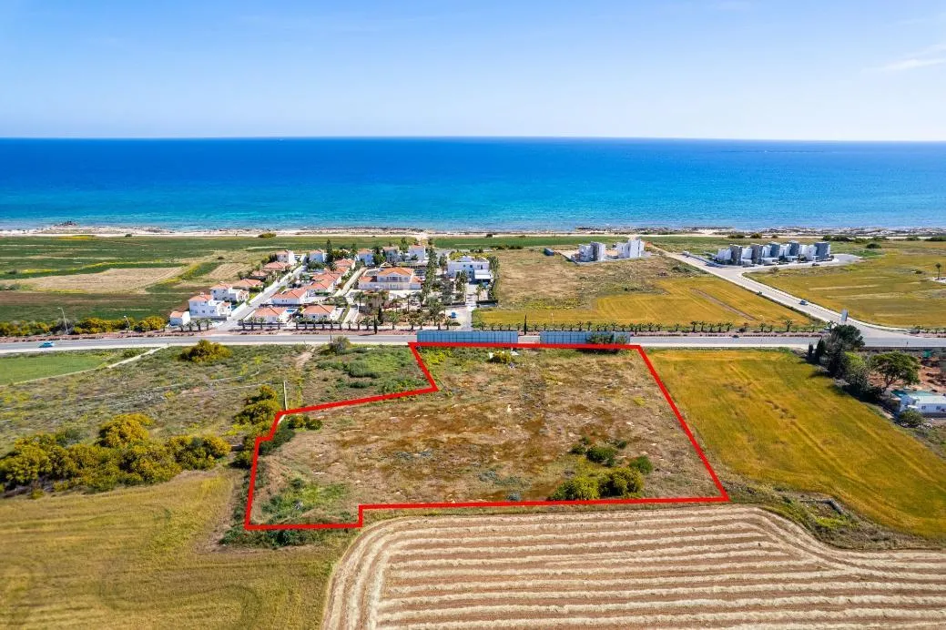 Land in Famagusta № 207649 1