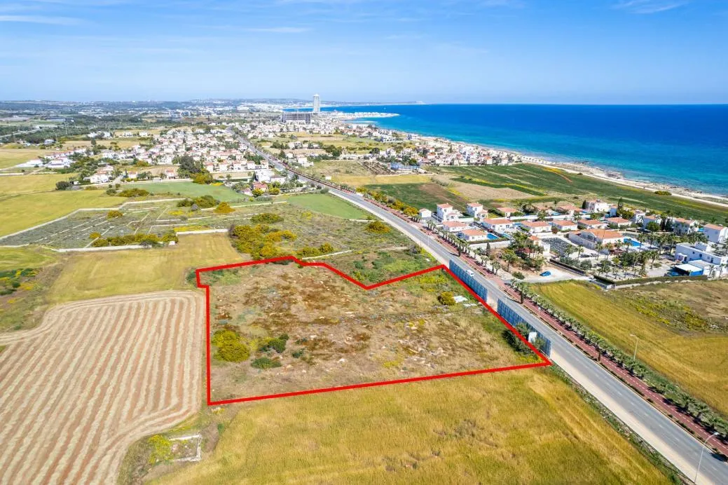 Land in Famagusta № 207649 3