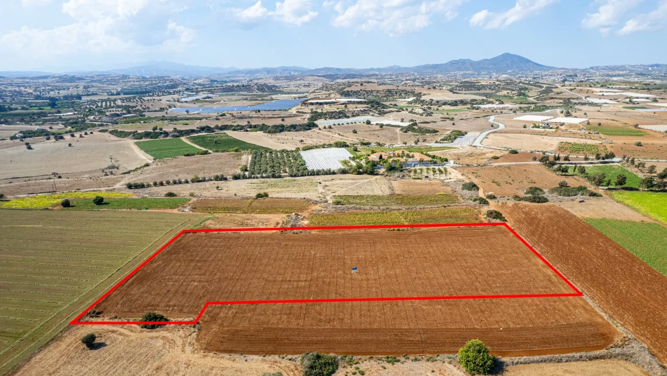 Land in Larnaca № 207705 2