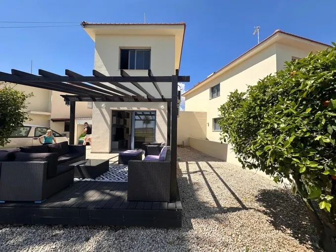 3-bedroom villa in Larnaca № 216888 1