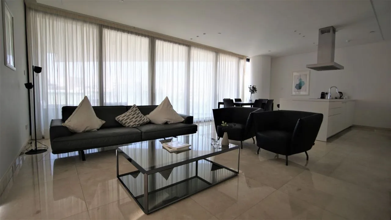3-bedroom apartment in Nicosia № 217758 1