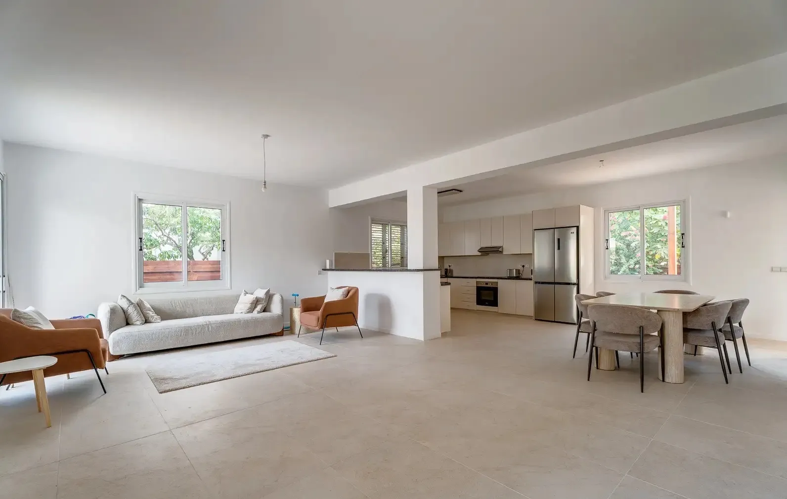 4-bedroom villa in Famagusta № 218077 2