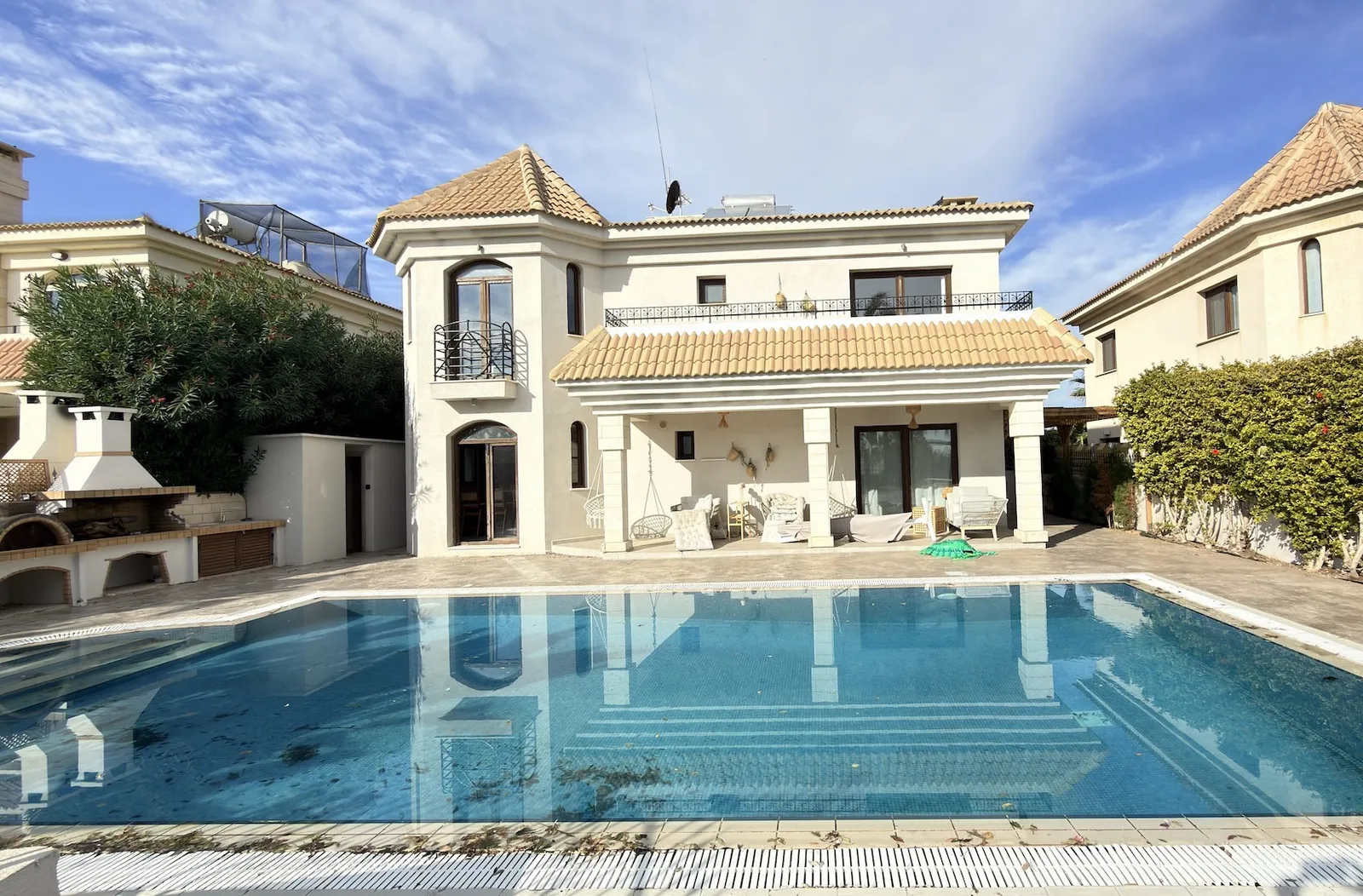 5-bedroom villa in Famagusta № 218225 1