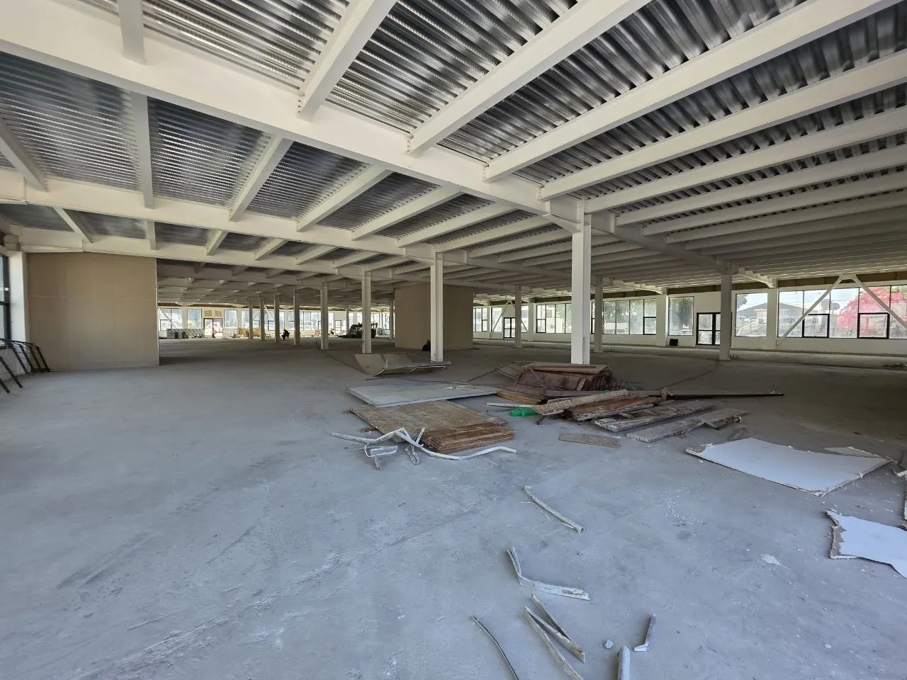 New commercial building in Limassol № 218468 3