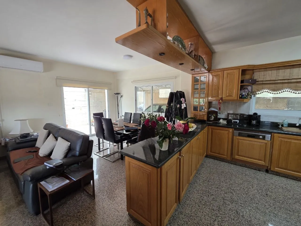 4-bedroom villa in Limassol № 218499 3