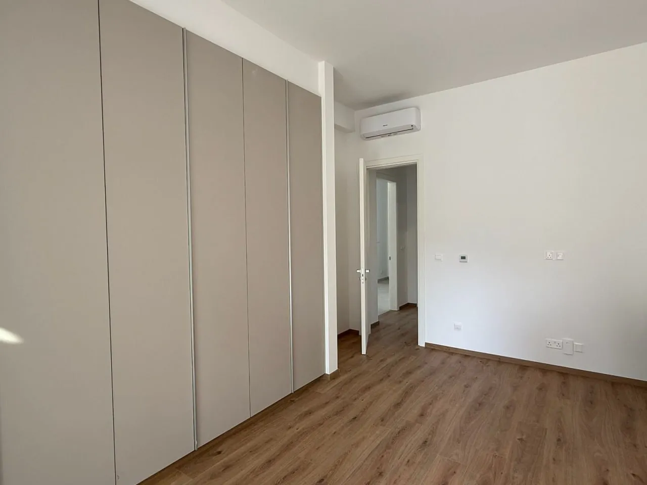 New 3-bedroom villa in Limassol № 218624 3