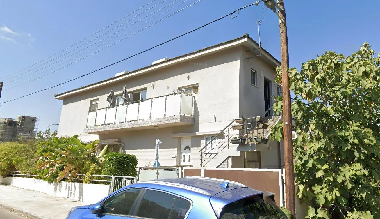 4-bedroom villa in Limassol № 218638 1