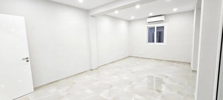 Commercial building in Larnaca № 226877 10