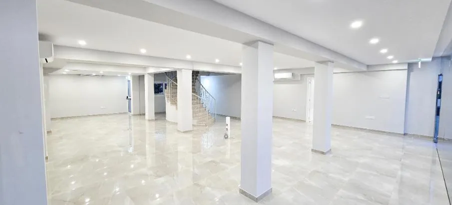 Commercial building in Larnaca № 226877 13