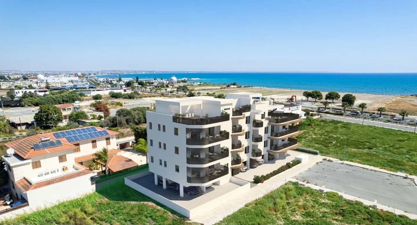 New residential building in Larnaca № 226949 2