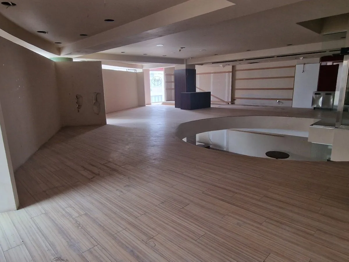 Commercial building in Larnaca № 232468 2