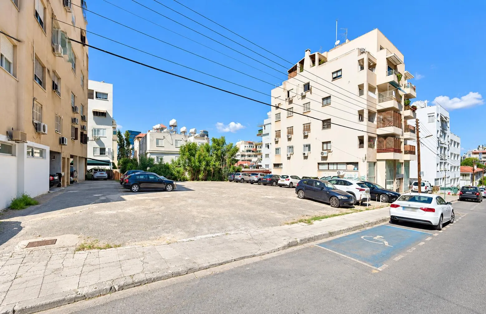 Land in Nicosia № 237166 1