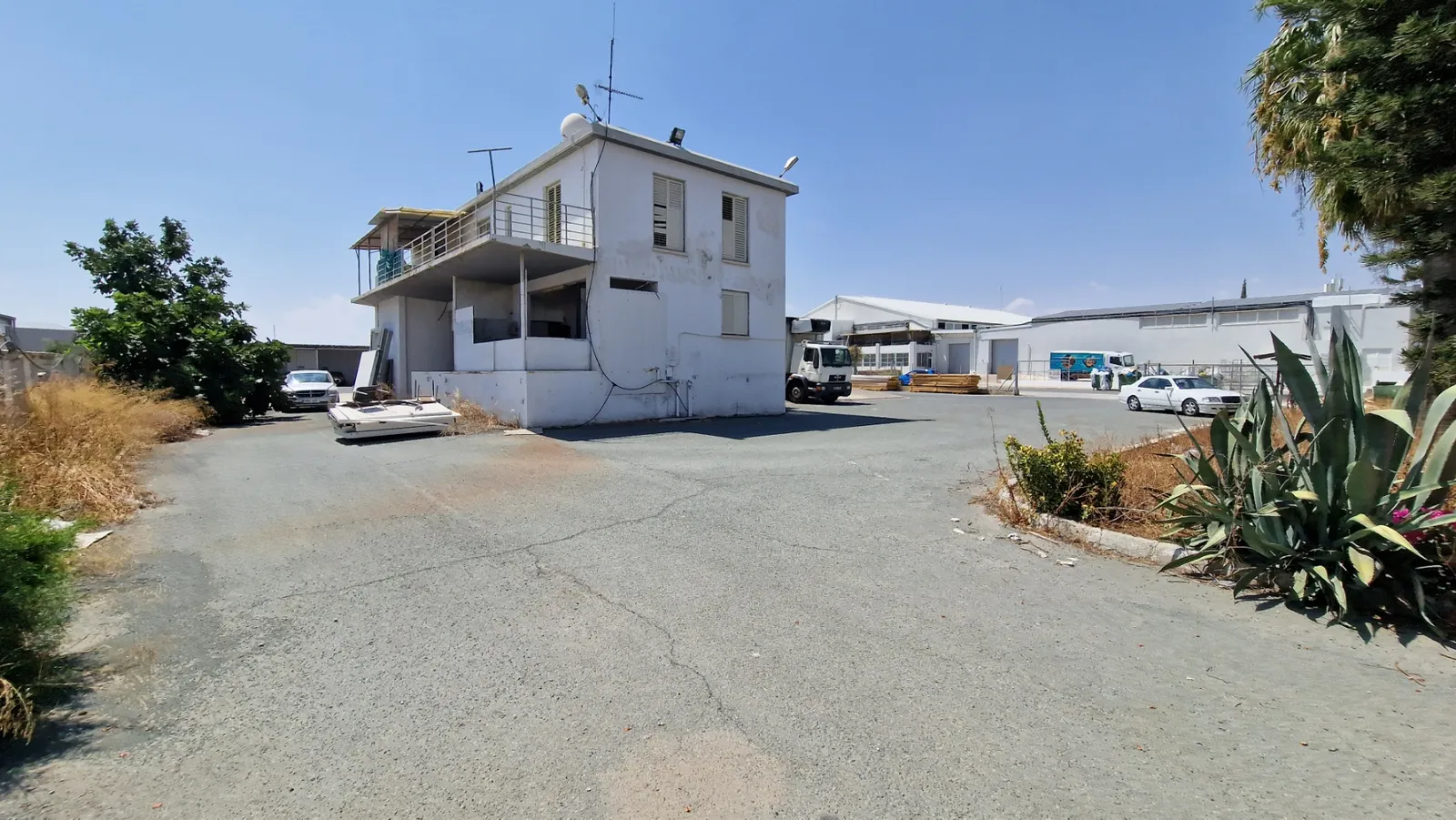 Commercial building in Larnaca № 237221 5