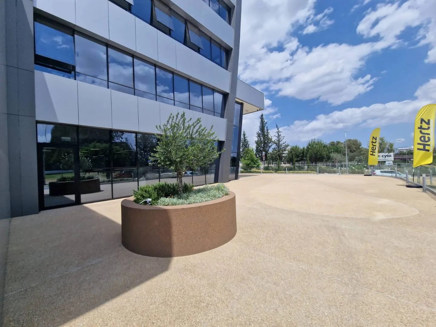 New commercial building in Nicosia № 238206 3