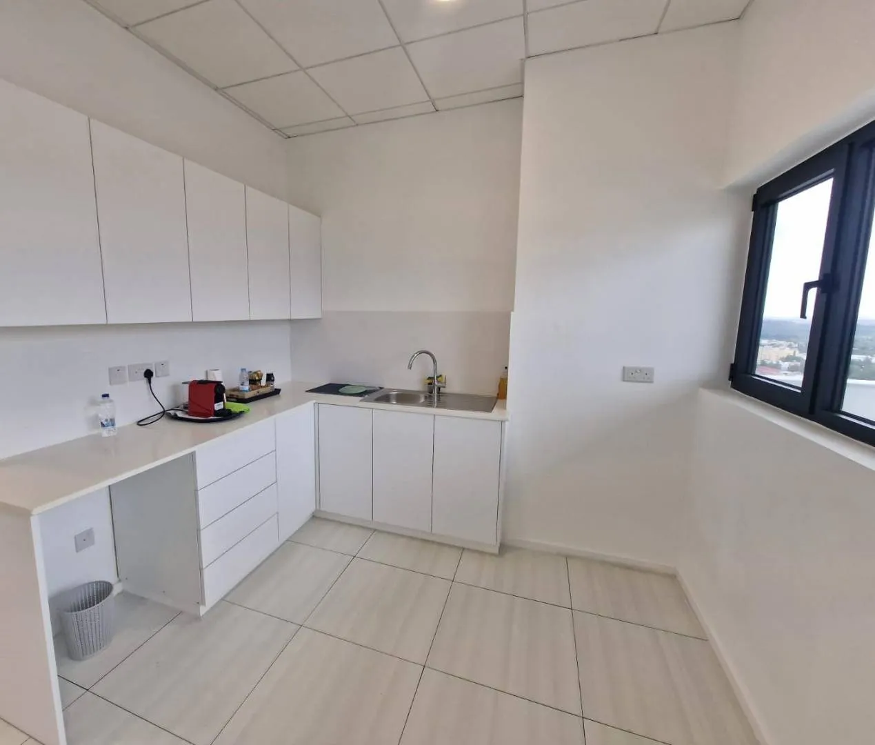 New commercial building in Nicosia № 238206 8