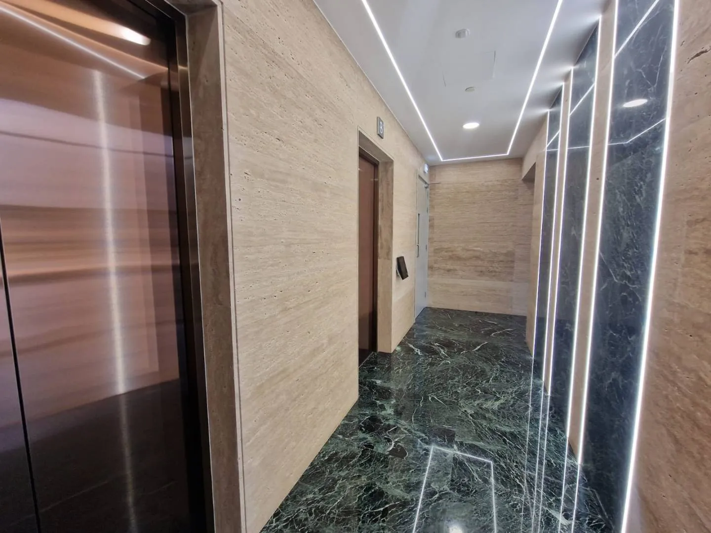 New commercial building in Nicosia № 238206 12