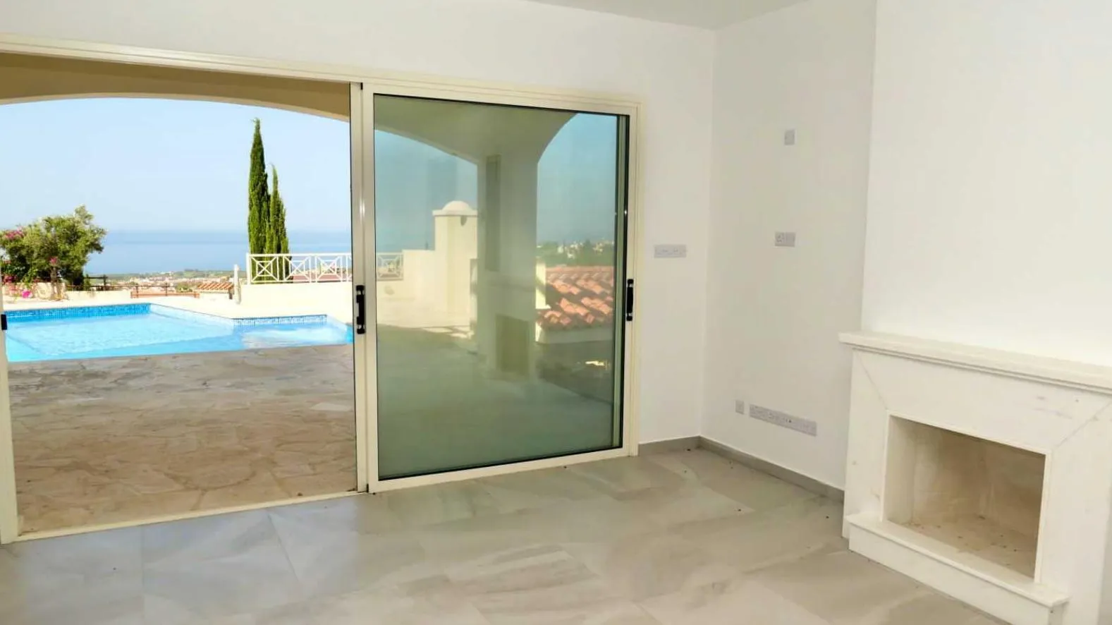 New 3-bedroom villa in Paphos № 239471 3