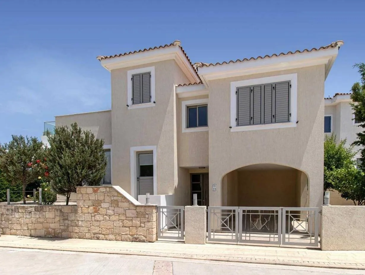 New 2-bedroom villa in Paphos № 239478 1