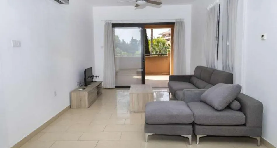 New 2-bedroom flat in Paphos № 239492 3