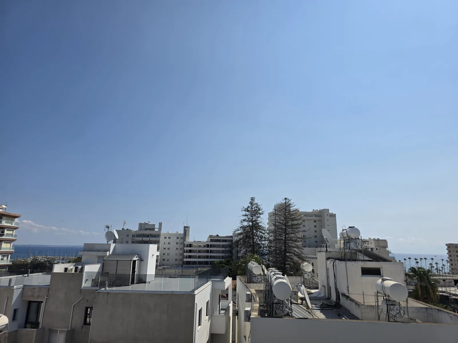 New 2-bedroom flat in Larnaca № 239952 1