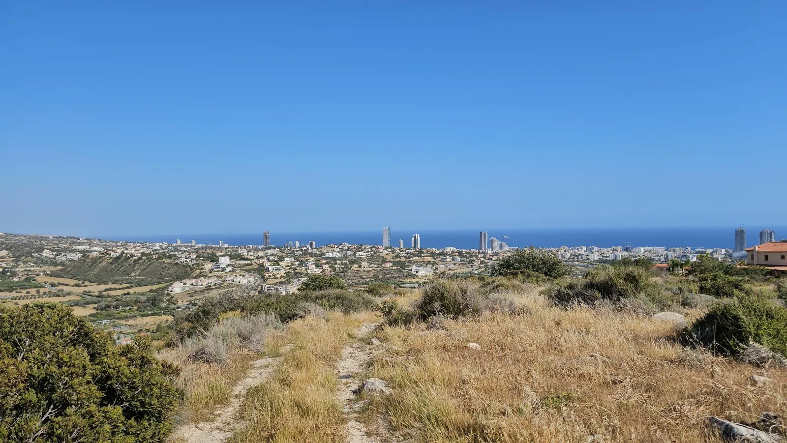 New 5-bedroom villa in Limassol № 240039 3
