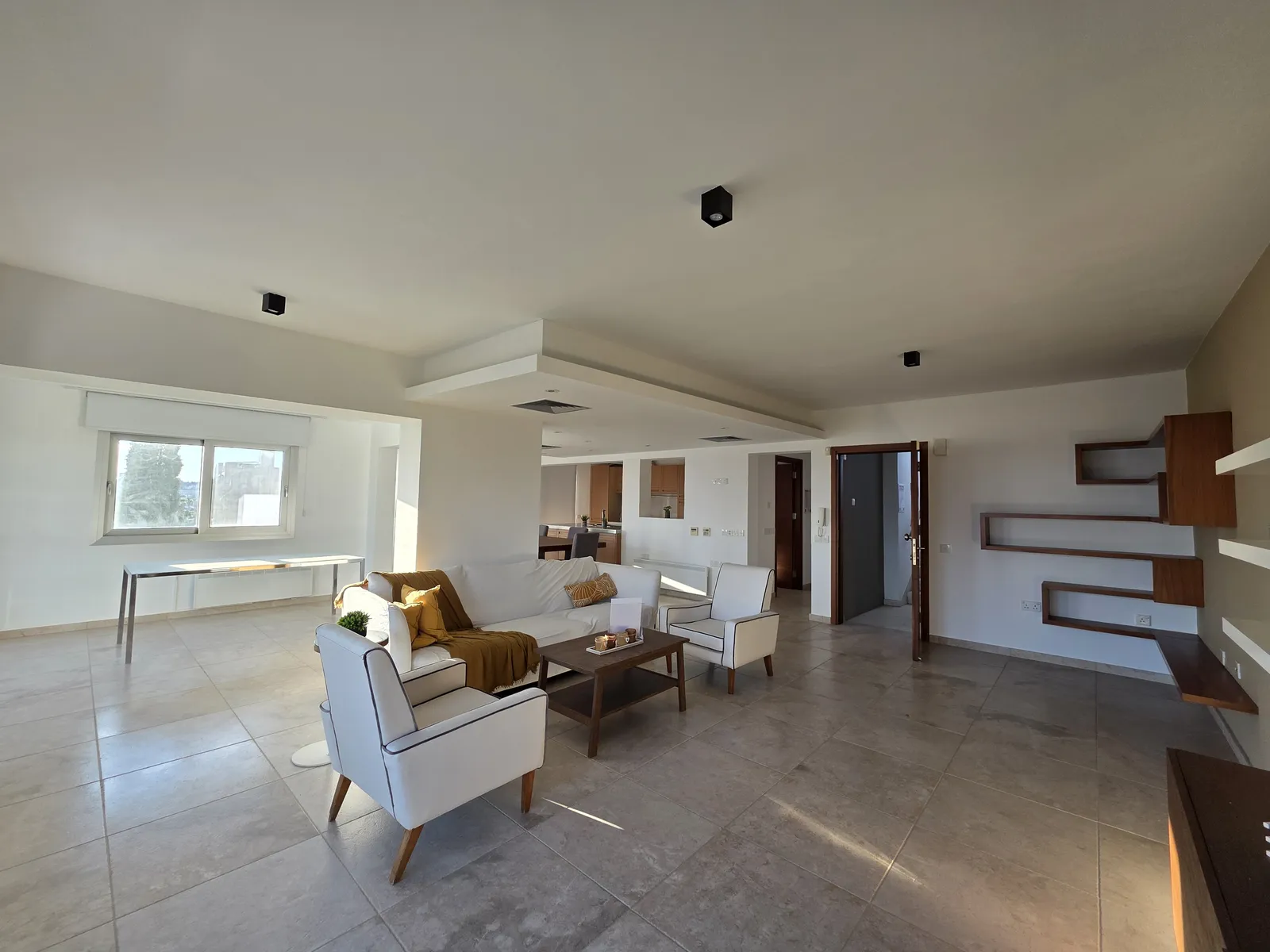 1-bedroom apartment in Limassol № 240066 1