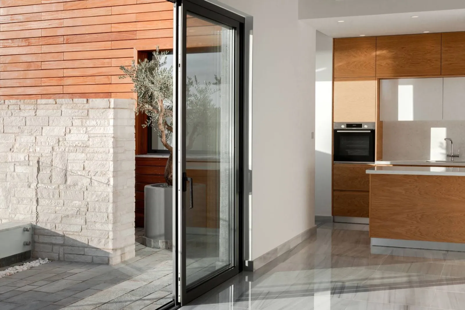 New 5-bedroom villa in Paphos № 240218 9