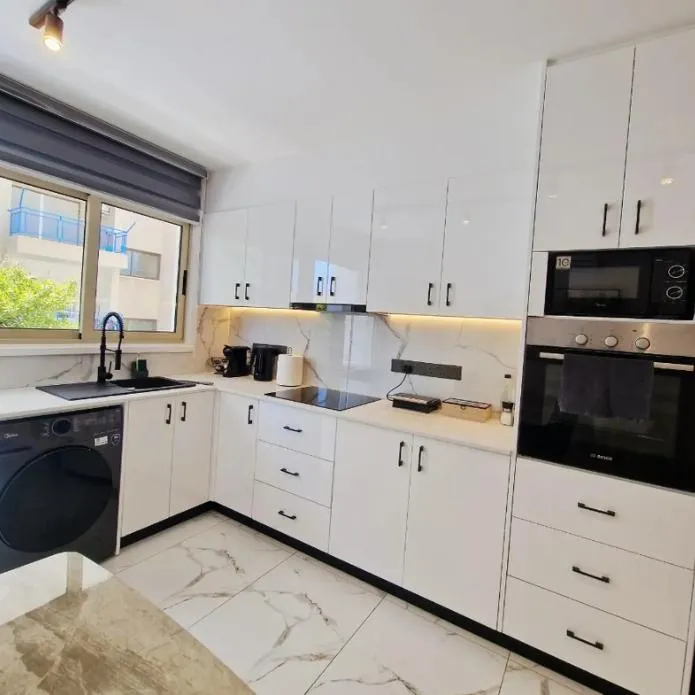 3-bedroom flat in Larnaca № 240223 3