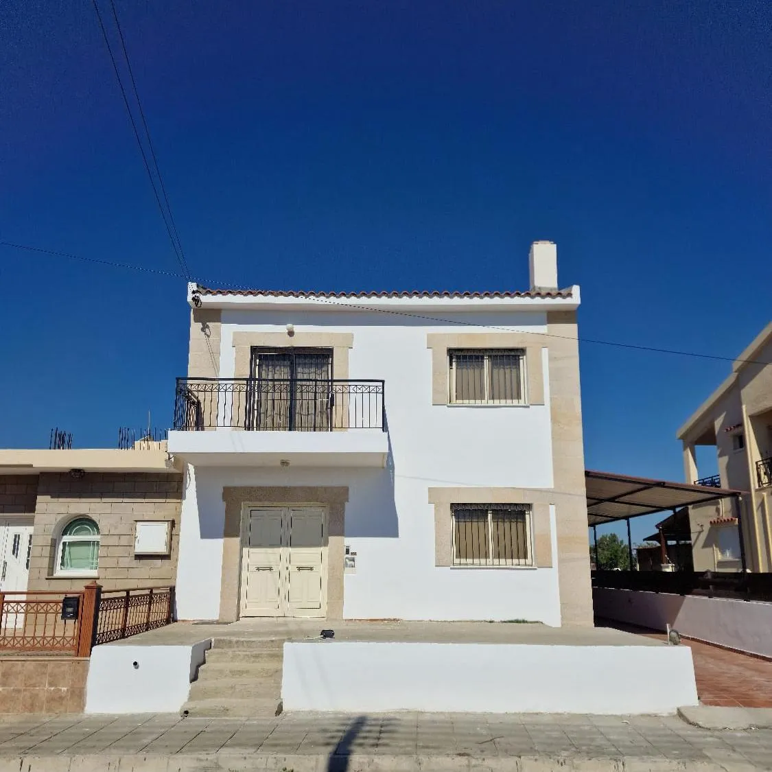 4-bedroom house in Larnaca № 240230 1