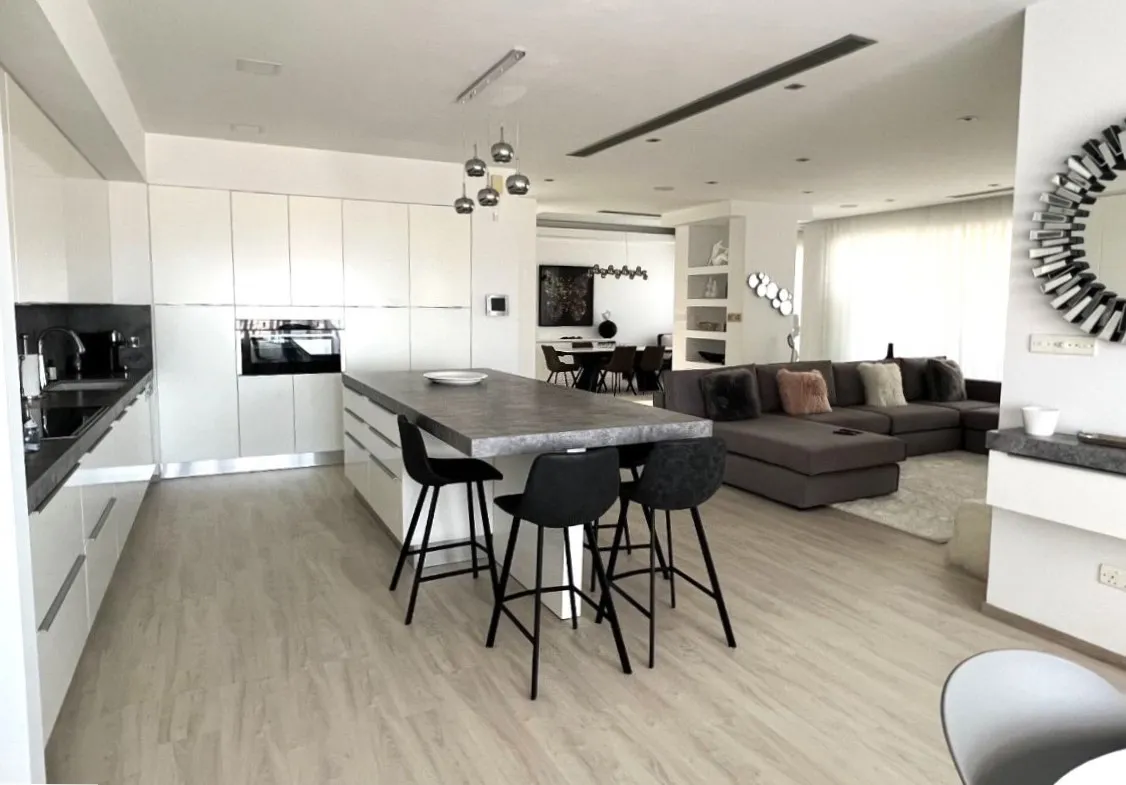 New 4-bedroom villa in Limassol № 240233 7