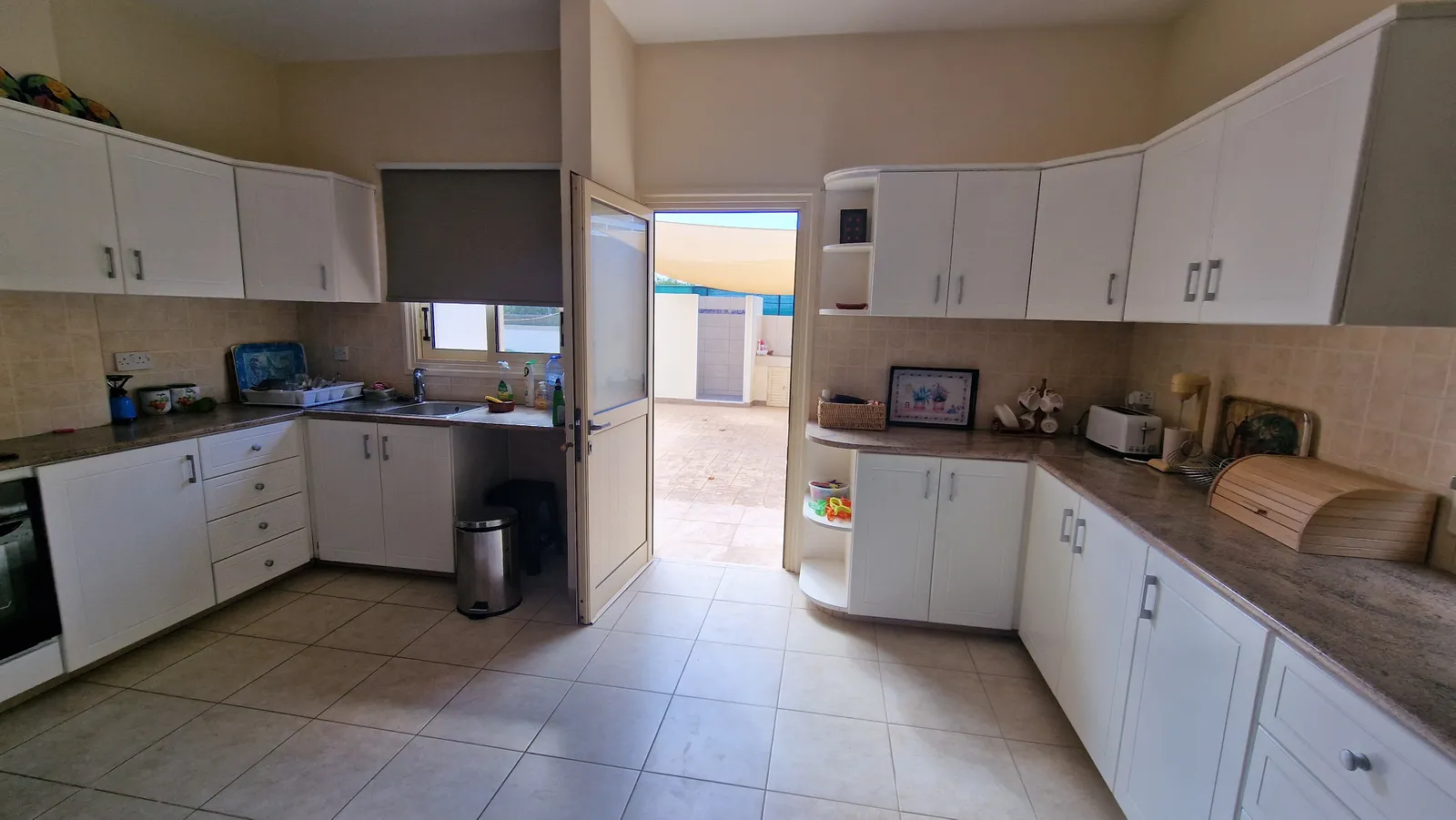 New 4-bedroom villa in Famagusta № 240302 18