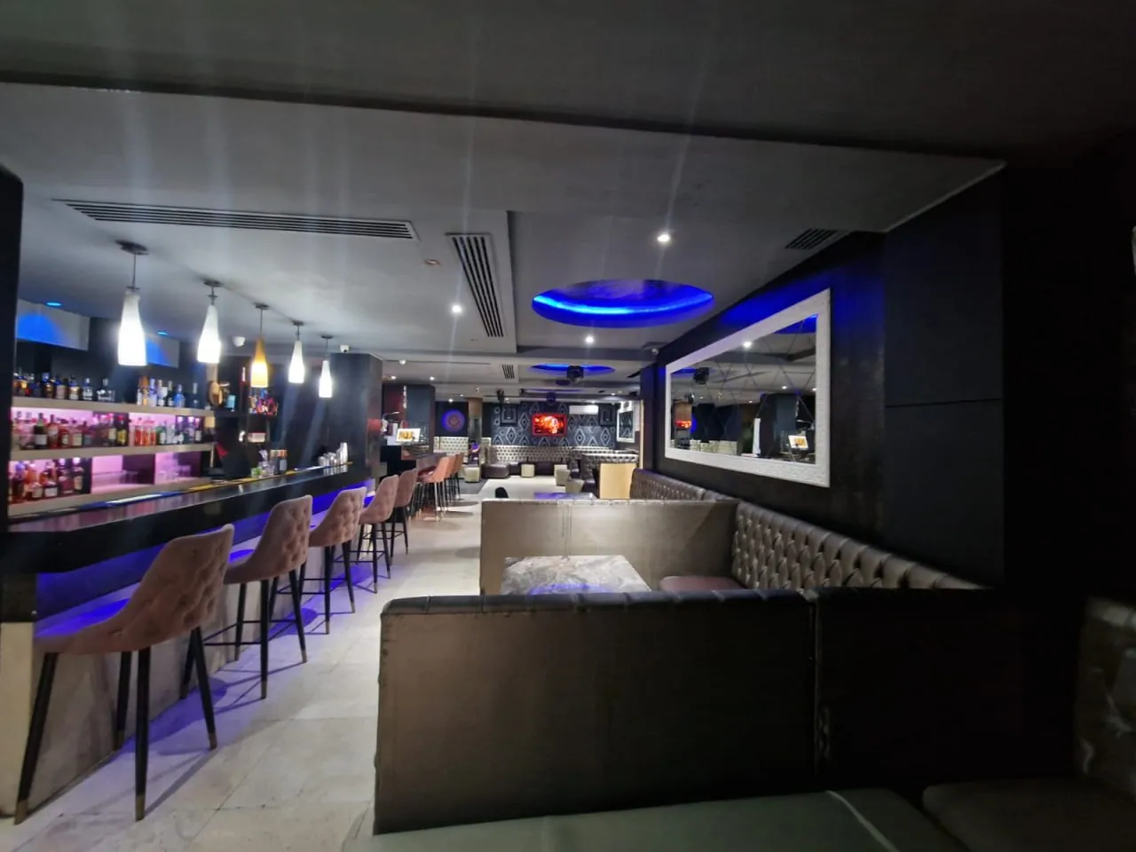 Business in Larnaca № 240319 2