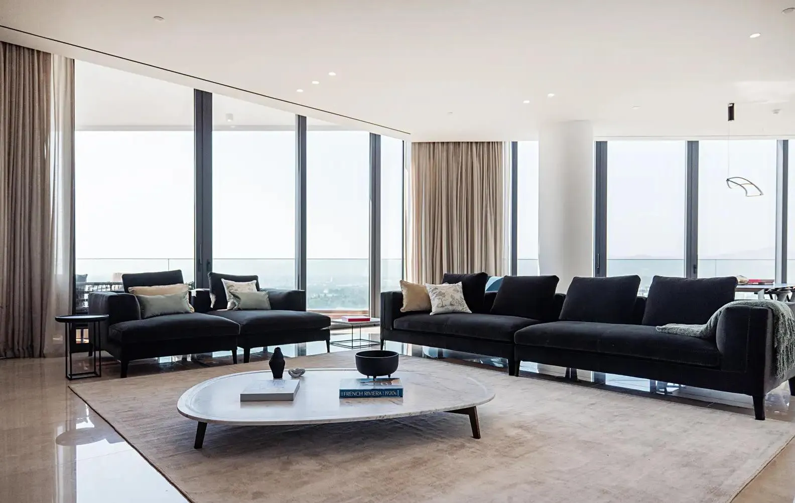New 4-bedroom penthouse in Nicosia № 240445 2