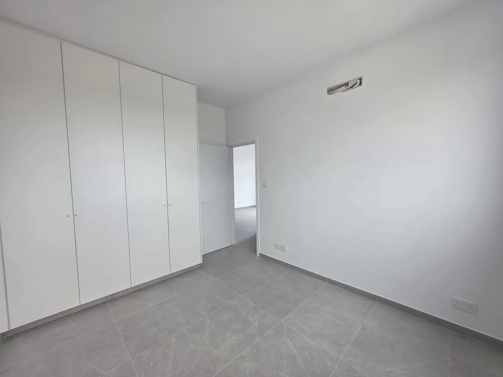 New 2-bedroom penthouse in Larnaca № 240615 6