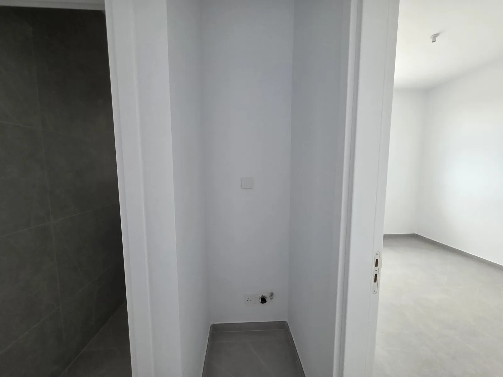 New 2-bedroom penthouse in Larnaca № 240615 11