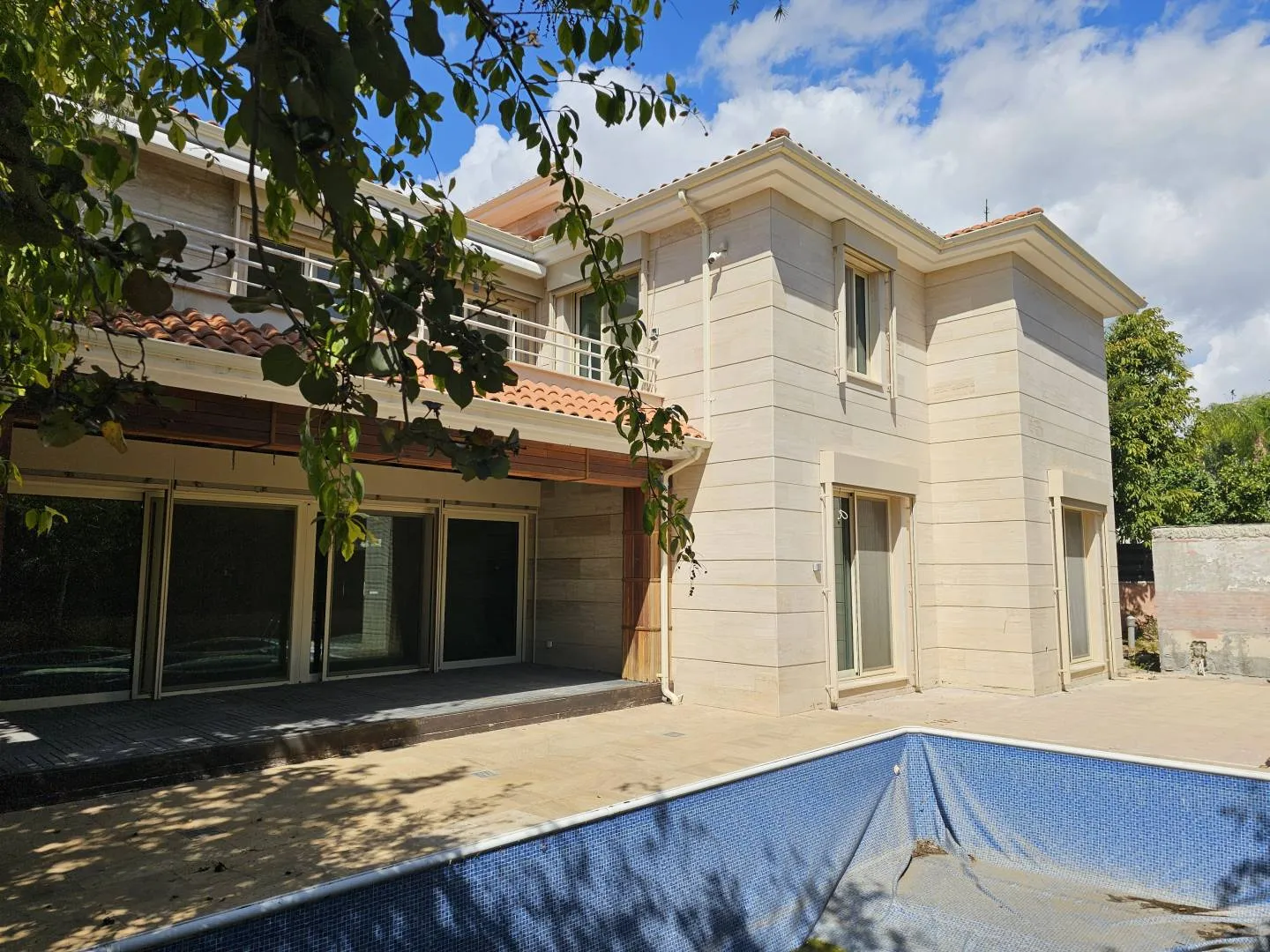 5-bedroom villa in Limassol № 240659 10
