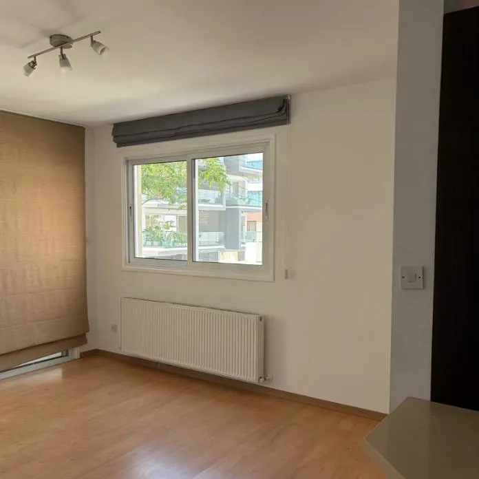 3-bedroom flat in Nicosia № 240678 4