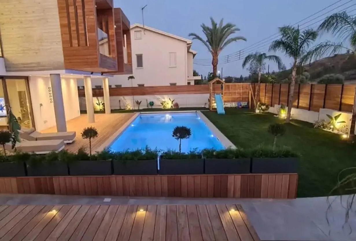 4-bedroom villa in Nicosia № 240795 14