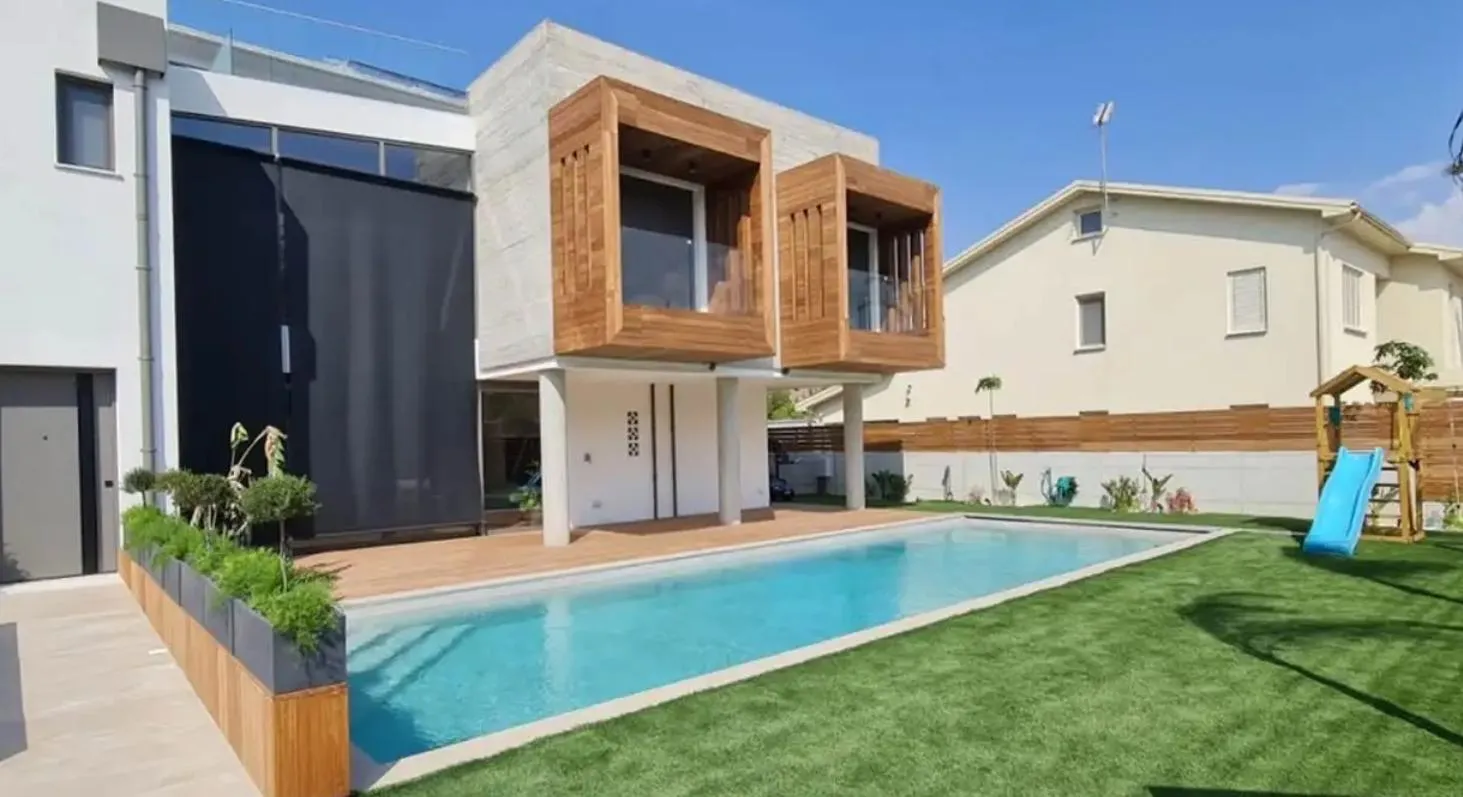 4-bedroom villa in Nicosia № 240795 15