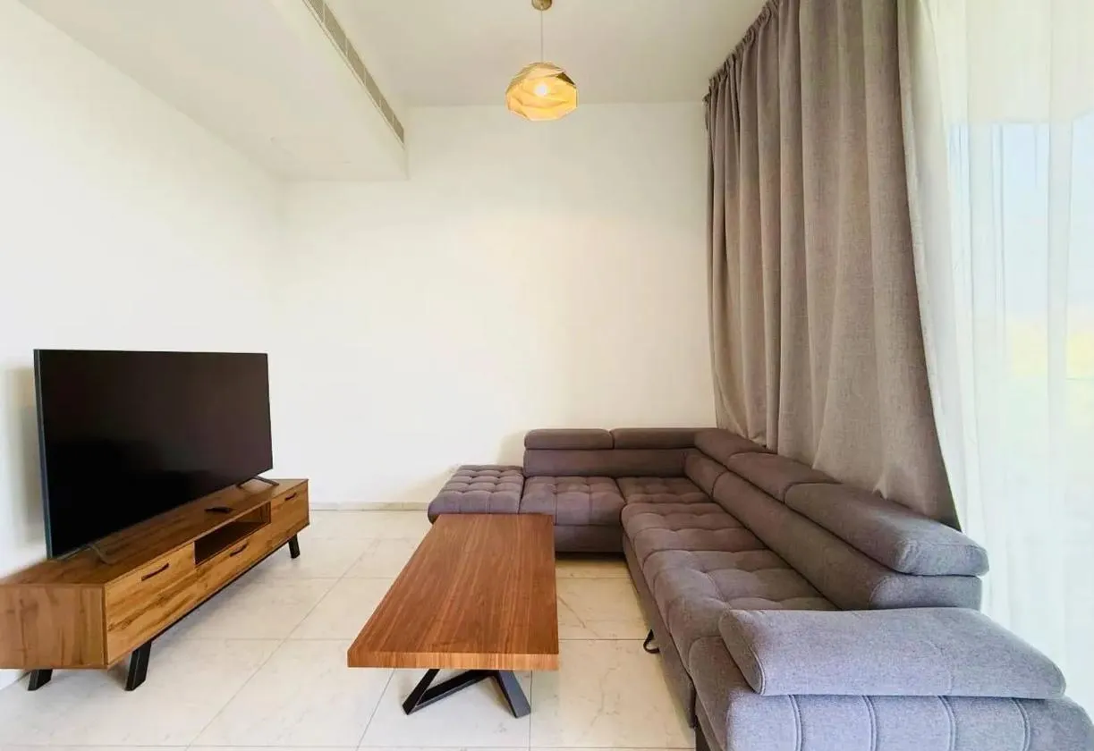 3-bedroom apartment in Limassol № 240799 2