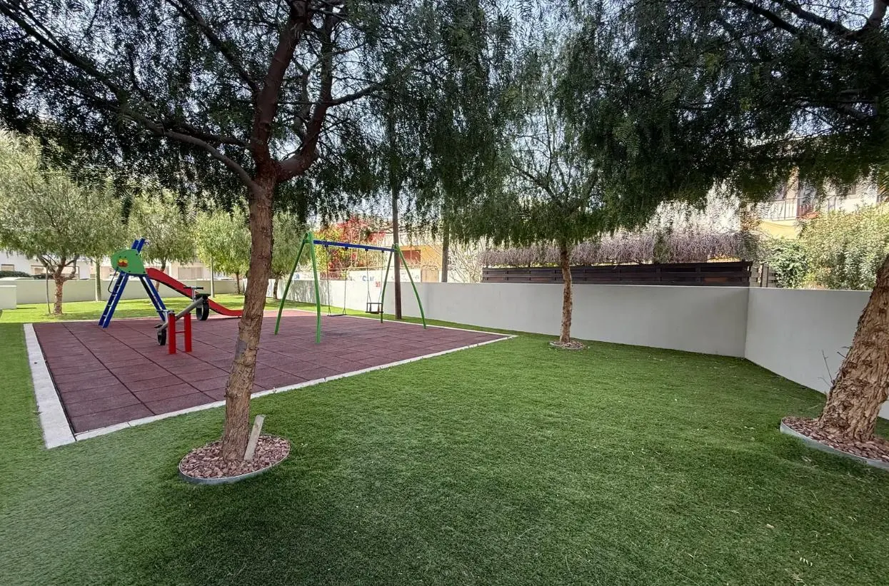 3-bedroom apartment in Limassol № 240799 12