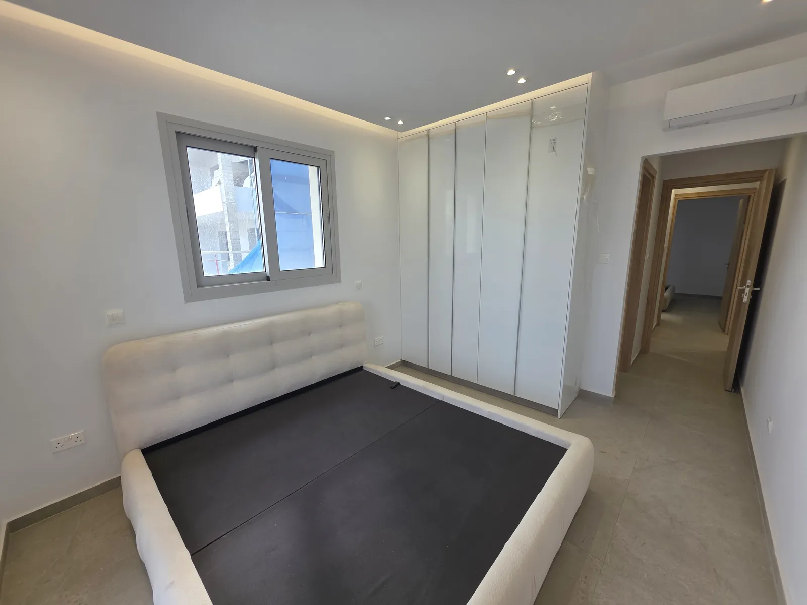 New 2-bedroom flat in Larnaca № 240810 14