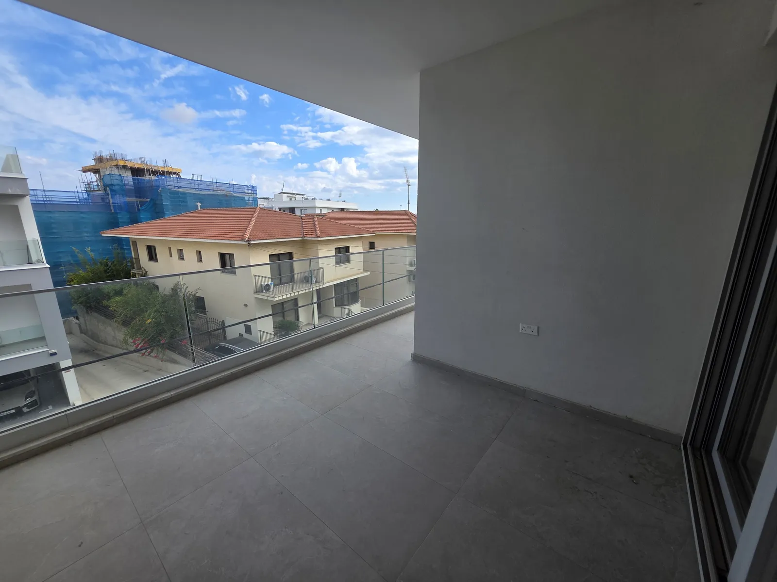 New 2-bedroom flat in Larnaca № 240810 18