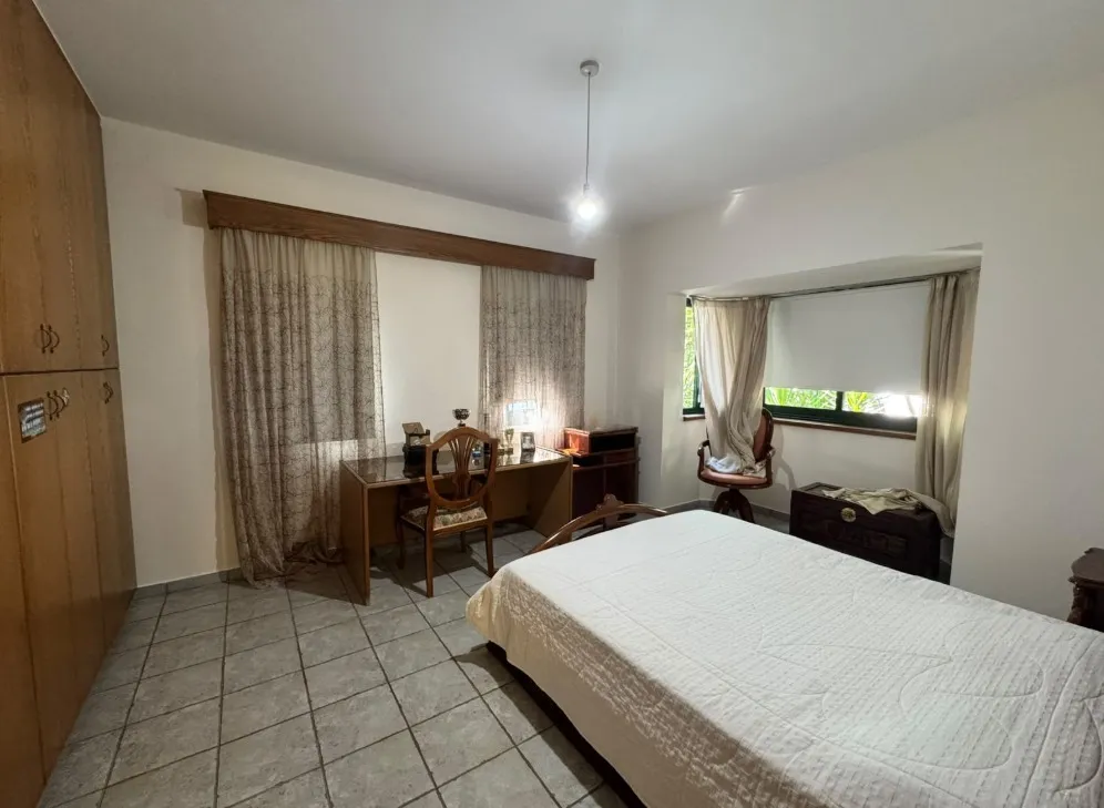 4-bedroom villa in Larnaca № 240844 11