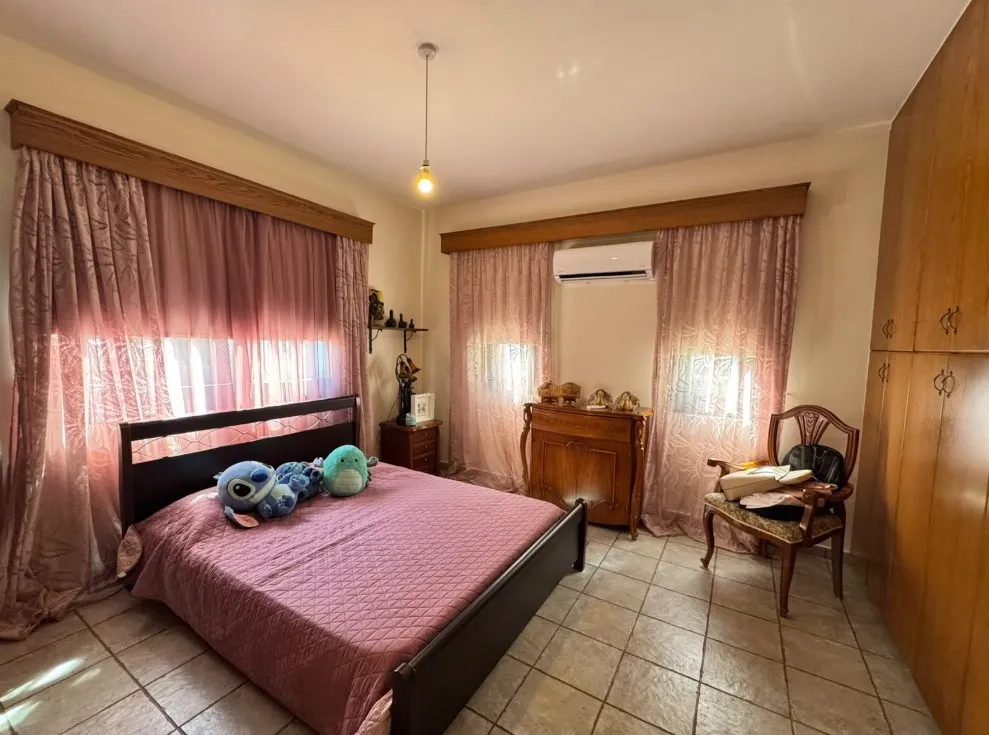 4-bedroom villa in Larnaca № 240844 13